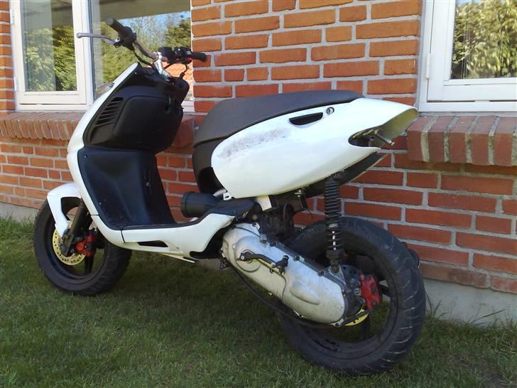 Aprilia sonic (byttet til GPR) billede 3