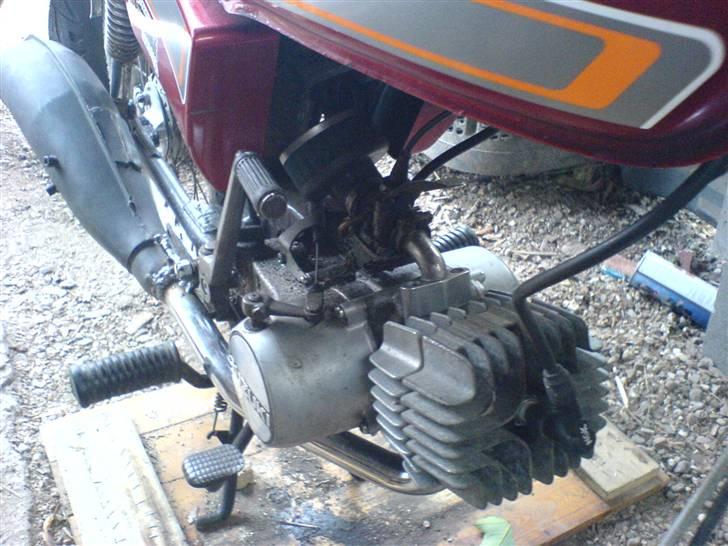 Suzuki Samurai DM50 SOLGT - Motoren :D billede 8