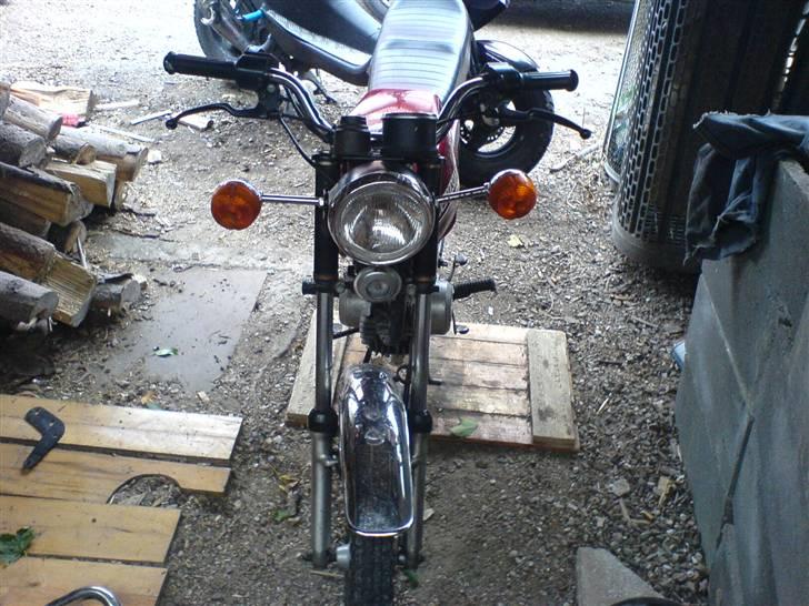 Suzuki Samurai DM50 SOLGT - Forfra :) billede 9