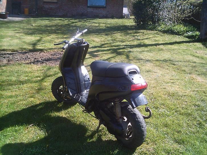 Piaggio Typhoon - Solgt - Efter - Dog mangler der stadig meget (: billede 2