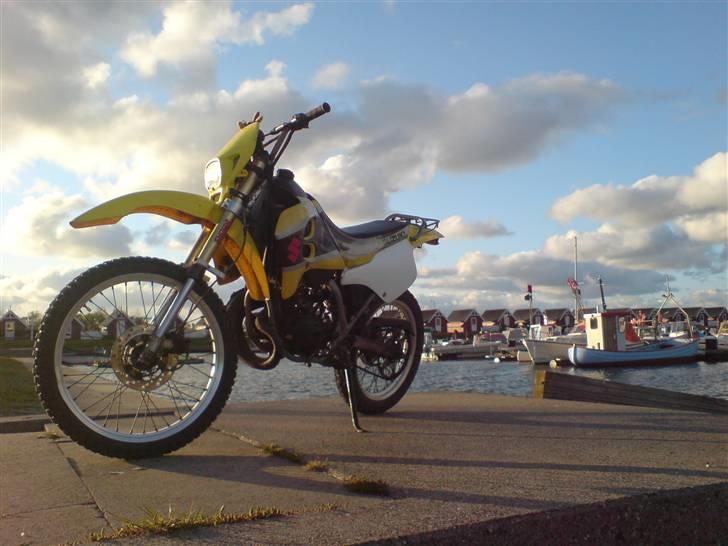 Suzuki Rmx (solgt) billede 3