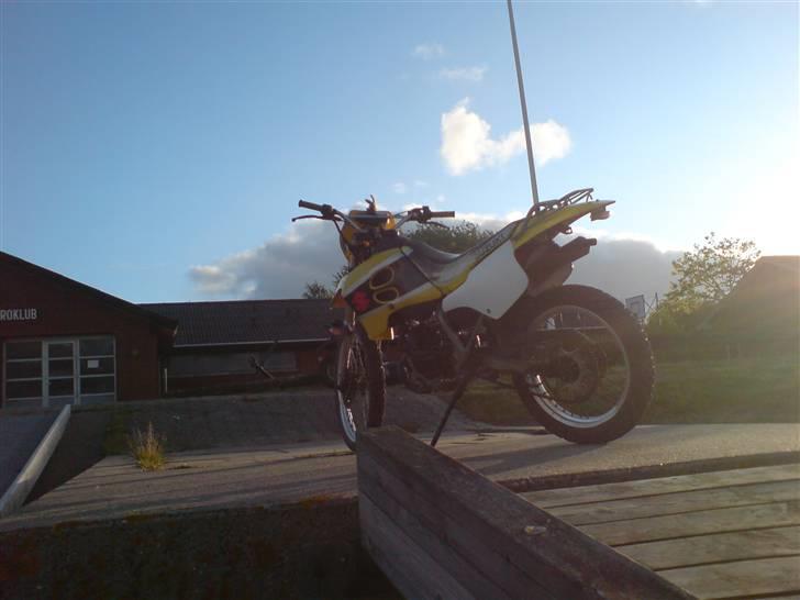 Suzuki Rmx (solgt) billede 4