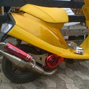 Yamaha GuldAnden JogFineS,,