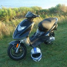 Adly super sonic solgt