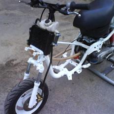 Yamaha JOG FS  LC. SOLGT.!