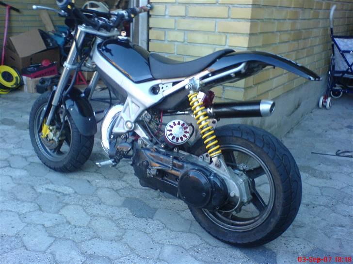 Suzuki Street Magic BYTTET JOG R billede 10