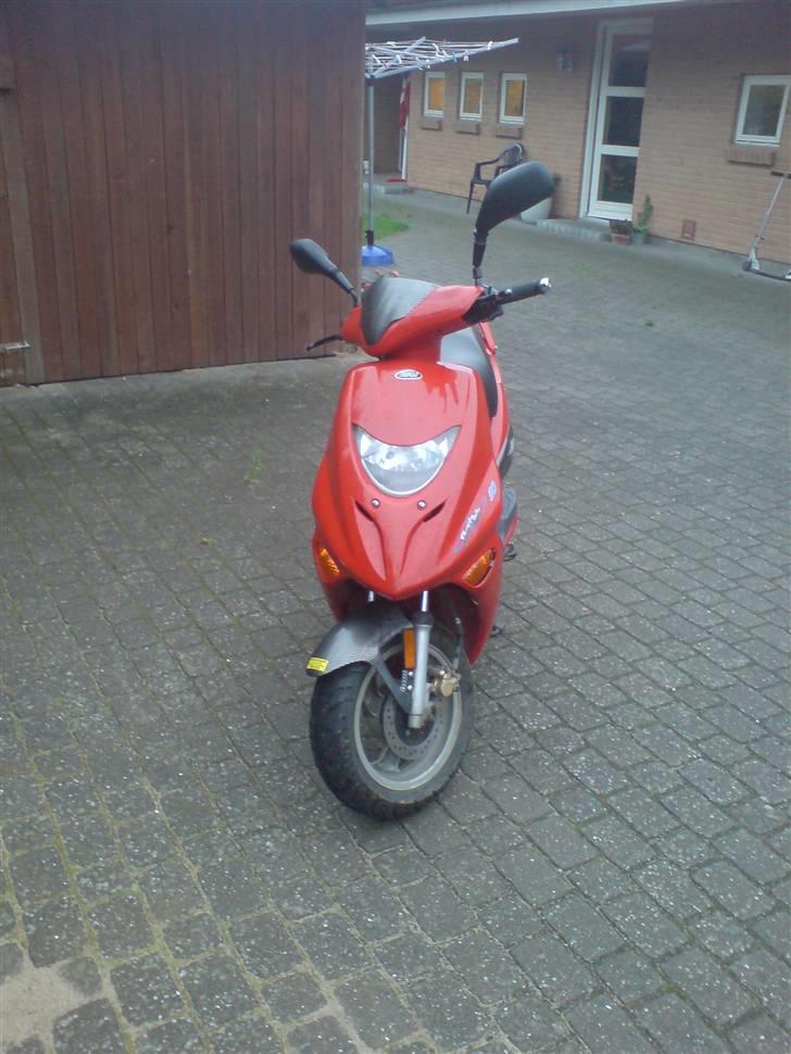 Adly Thunderbike Totalskadet billede 3