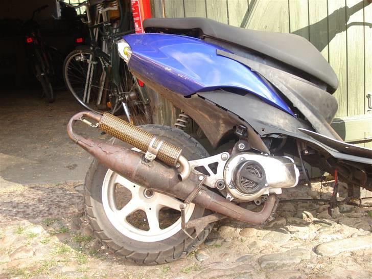 Yamaha jog r BYTTE TIL RMX billede 3