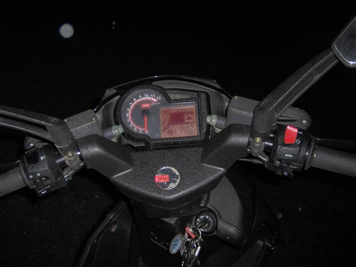 Aprilia Ditech SR 50 R FACTORY   billede 8