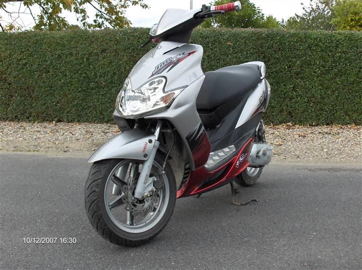 Yamaha Jog R - 12-10 2007. Uden bagskærm. billede 1