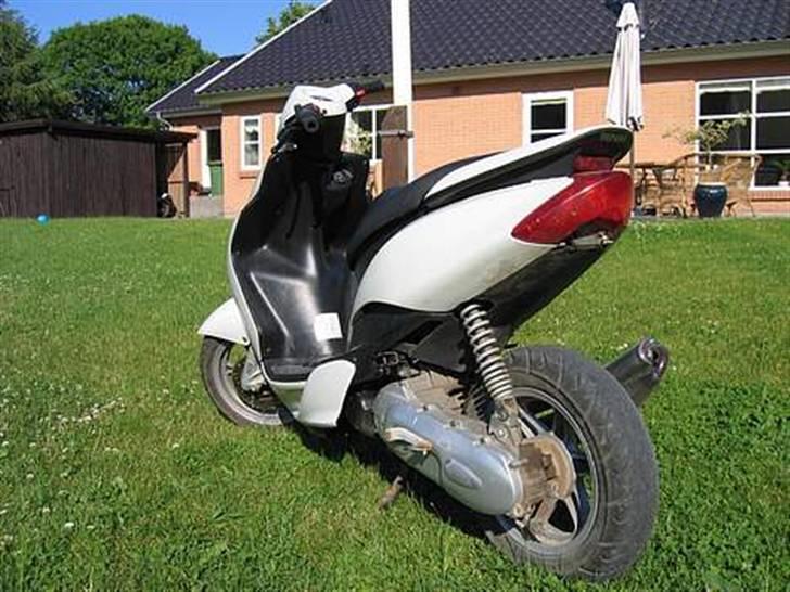 Yamaha Jog R <SÆLGES> billede 3