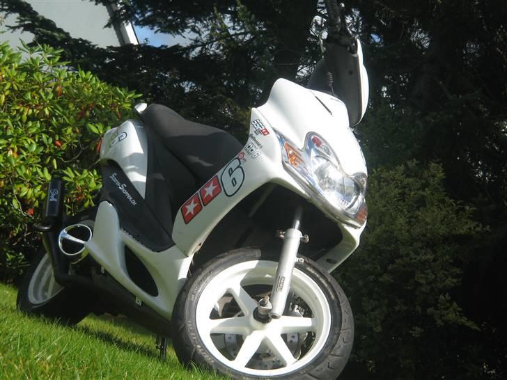 Yamaha Jog R **BYTTET TIL JOG** billede 1