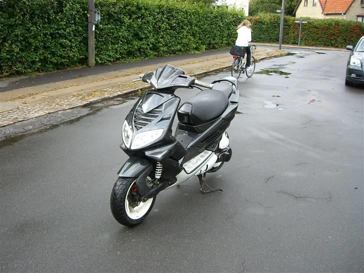 Peugeot speedfigt 2 ( TIL SALG! ) - kommer snart flere billeder billede 1