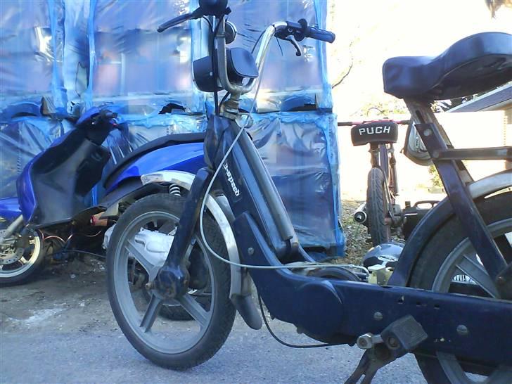 Vespa ciao <M.N.A> SOLGT billede 3