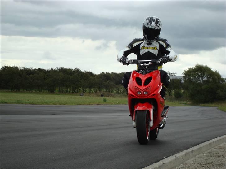 Yamaha Aerox Byttet - Kim på min Aerox billede 1