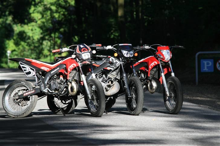 Gilera smt - Holdes dejlige maskiner igen igen. http://www.scootergalleri.dk/html/gal_visbil.asp?ID=92412 link til vens maskine billede 9