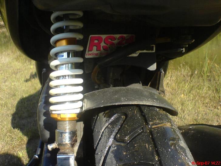 Piaggio NRG MC3    (SOLGT) billede 4