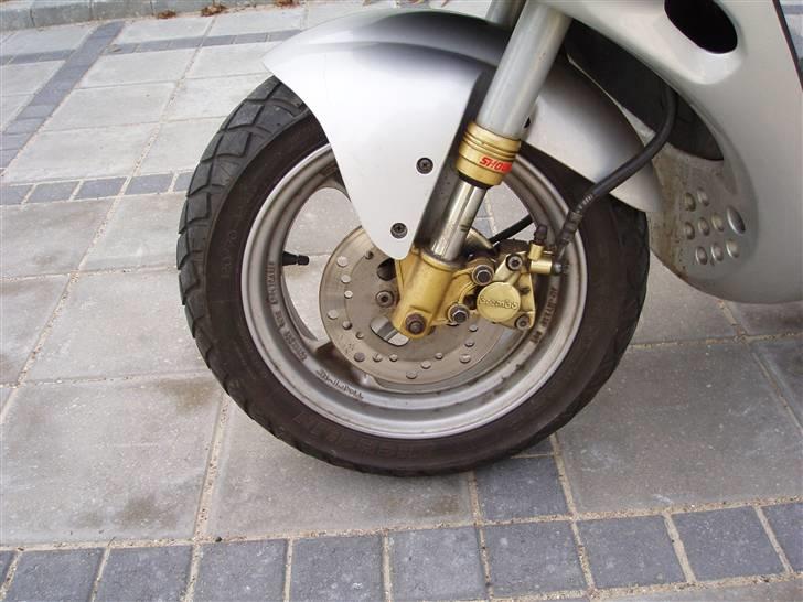 Suzuki katana LC  SOLGT billede 12