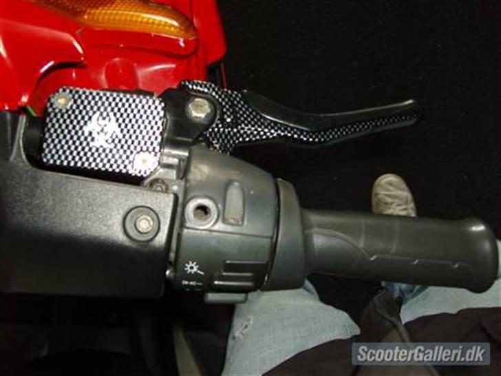 Yamaha aerox billede 5