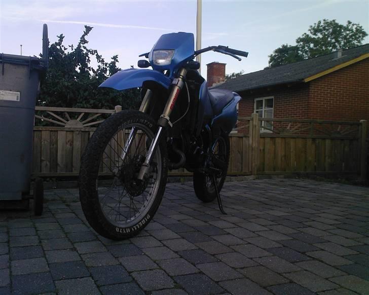 Suzuki RMX ( SOLGT ) billede 1