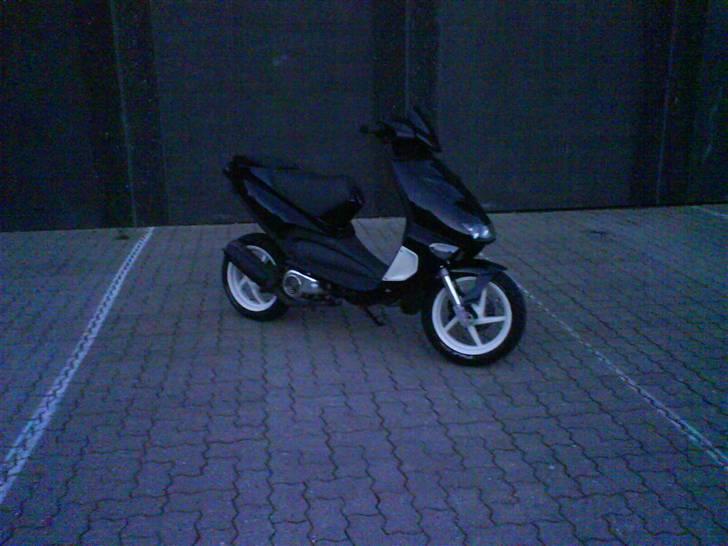 Aprilia SR 50 Solgt billede 9