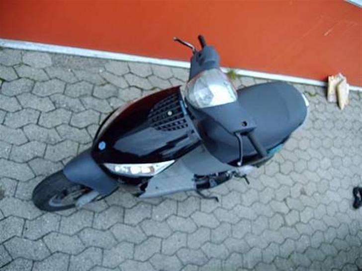 Piaggio new zip døde billede 11