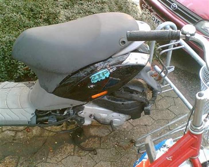 Piaggio new zip døde billede 13