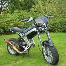 Suzuki Street Magic ( Solgt )