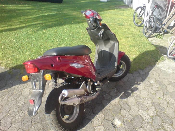 PGO Hot 50 {Reservedele} - fra da jeg fik den, nu har den ikke den der klamme sorte skærm, billede 5