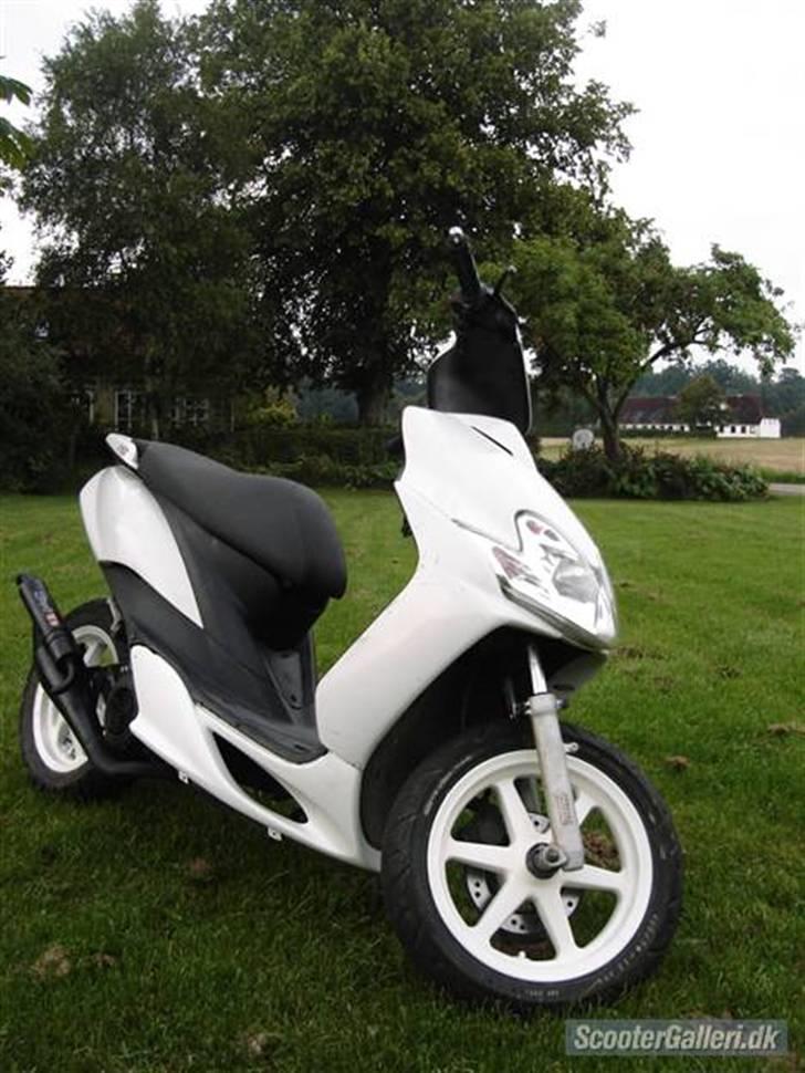 Yamaha Jog R. solgt. billede 10