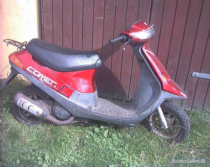 PGO comet (AC)  **SOLGT** - før billede 2