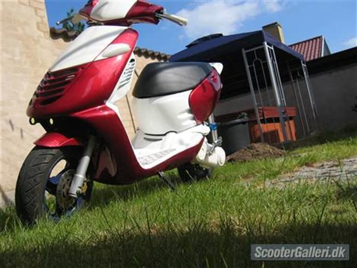 Aprilia Sonic SOLGT! billede 1