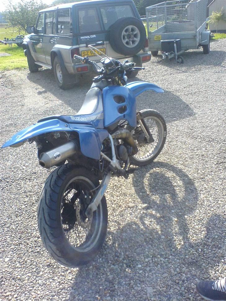 Suzuki SMX 70cc Manston byttet - Med det nye bagdæk billede 1