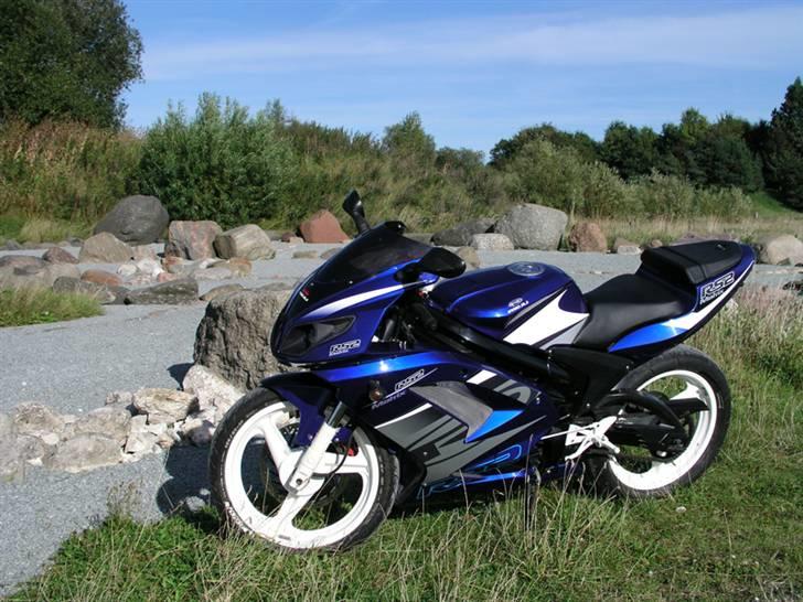 Rieju Rs2 Matrix - SOLGT - Igen anes metal-lakken en smule. billede 11