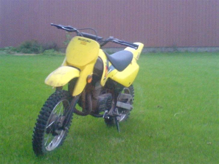 Suzuki crosser 80 ccm [solgt] billede 2