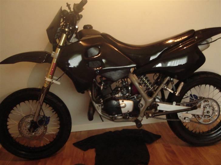 Suzuki Smx 70ccm lc dd solgt - vinter hi  billede 2