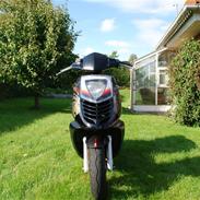 Aprilia Sonic Solgt