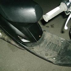 Yamaha Jog FS - TOHJULERNE