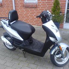 Kymco Agelity 50