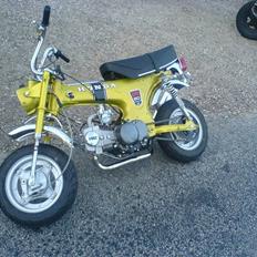 Honda Dax* SOLGT-