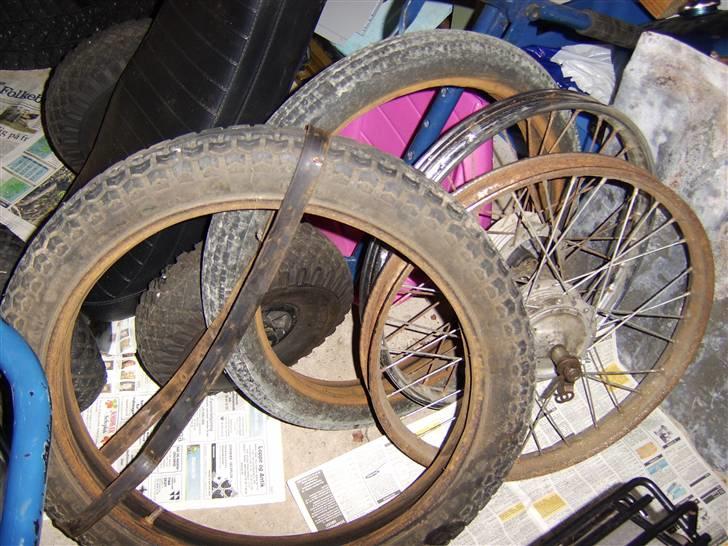 Suzuki DM 50 Samurai (Solgt) - Ekstra dæk og fælge billede 8