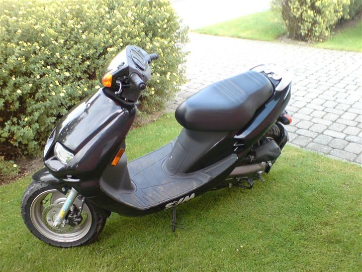 Sym jet 50. billede 1
