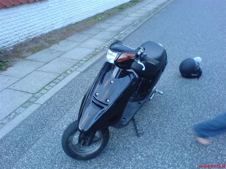 Yamaha jog BYTTET billede 1