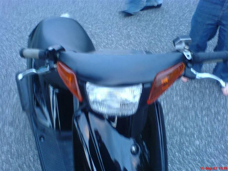 Yamaha jog BYTTET billede 2