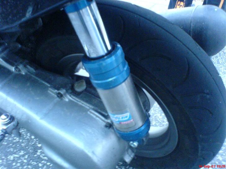 Yamaha jog BYTTET billede 4