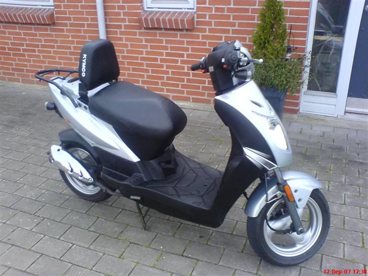Kymco Agelity 50 billede 2