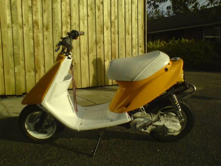 Yamaha Jog as $solgt$ - baglygte og forlygte har jeg ved siden af  billede 2