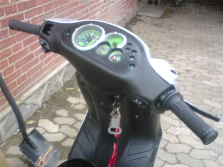 Piaggio NRG mc3  Solgt... 5000kr billede 4