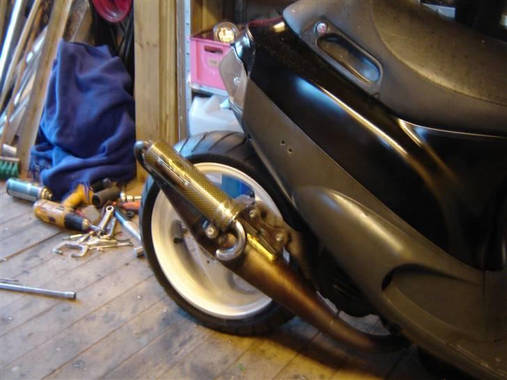 Piaggio zip - med sorte skjolde billede 6