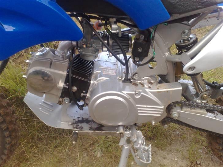 MiniBike 124 ccm dirt bike - billedet er taget med en nokia n95 billede 4